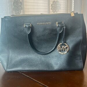Michael Kors navy blue shoulder bag